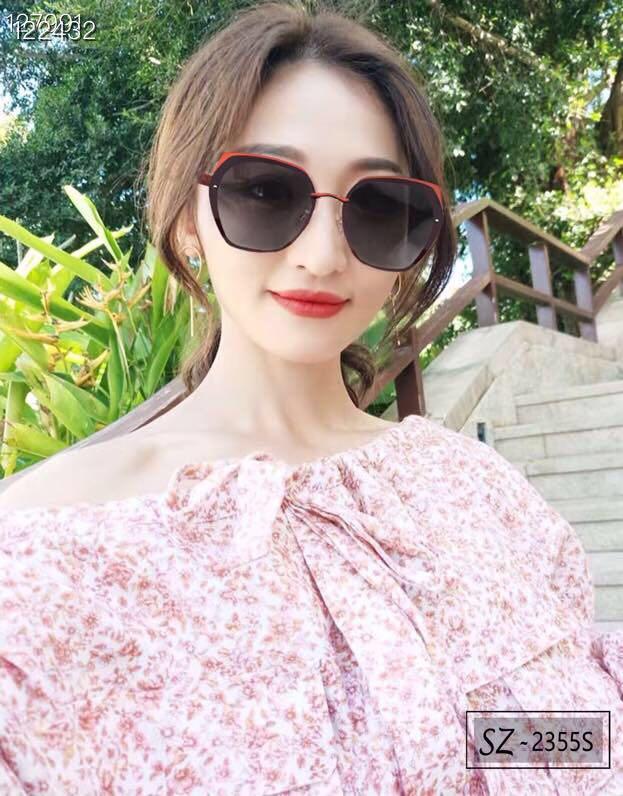 DIOR-迪奧 2019新款 太陽鏡 減輕強光負擔 遮擋有害光線防輻射 出行旅遊必備品 2355S  lly1113